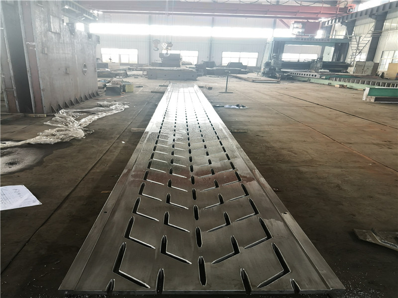 硫化花紋帶專(zhuān)用模具